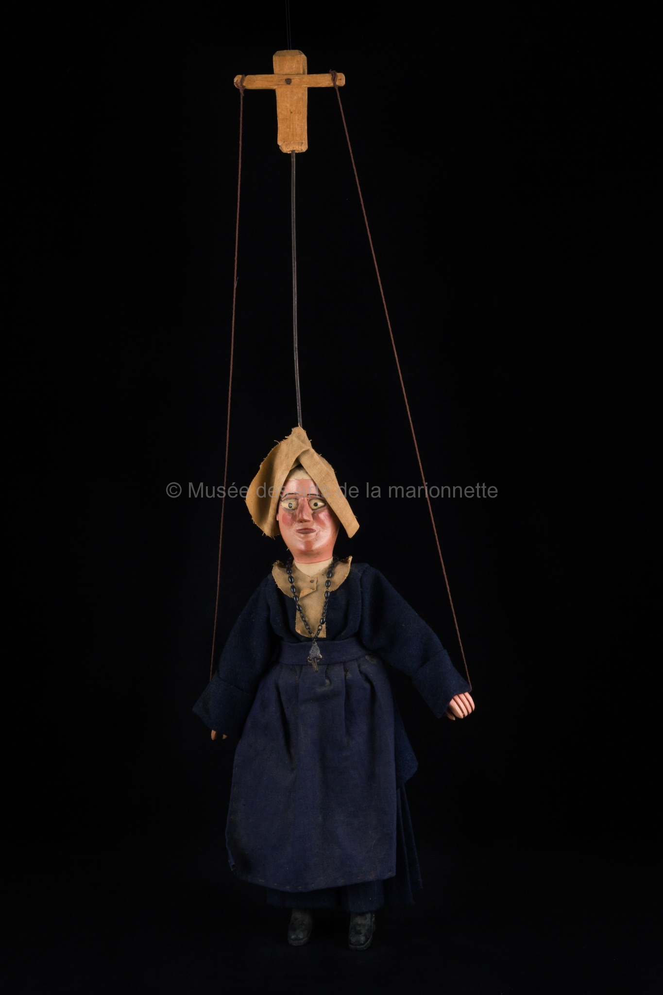 Ches Cabotans d'Amiens" - Lafleur, Sandrine et ses amis : Une religieuse