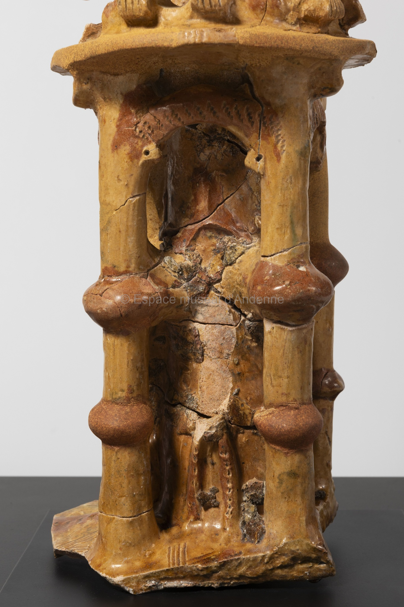 Lavabo en terre cuite